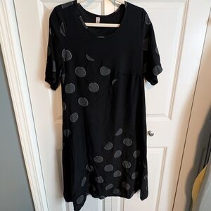 Boho Hip Black Dress with Metallic Gray Polka Dots pockets midi short sleeve